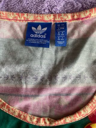 Camiseta Adidas floral M/38/10