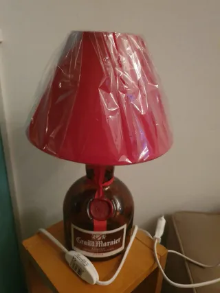 Lampada con bottiglia Grand Marnier originale