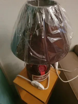 Lampada con bottiglia Grand Marnier originale