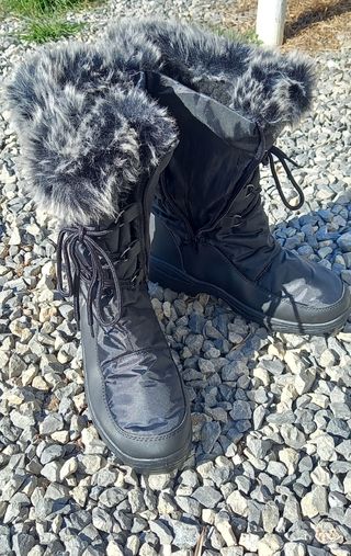 Botas de nieve negras con pelo