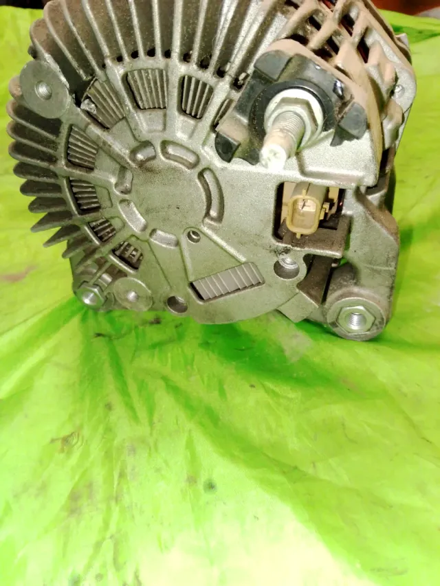 Alternador Renault Laguna 3