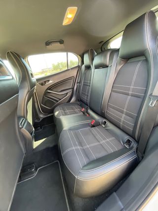 Mercedes GLA 200d (Automatico 7G)