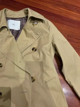 2 Gabardinas Beige y Kaki