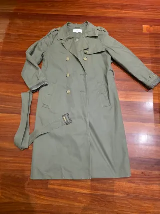 2 Gabardinas Beige y Kaki