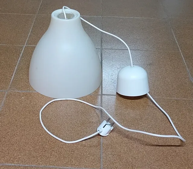 Lámpara colgante diseño portátil