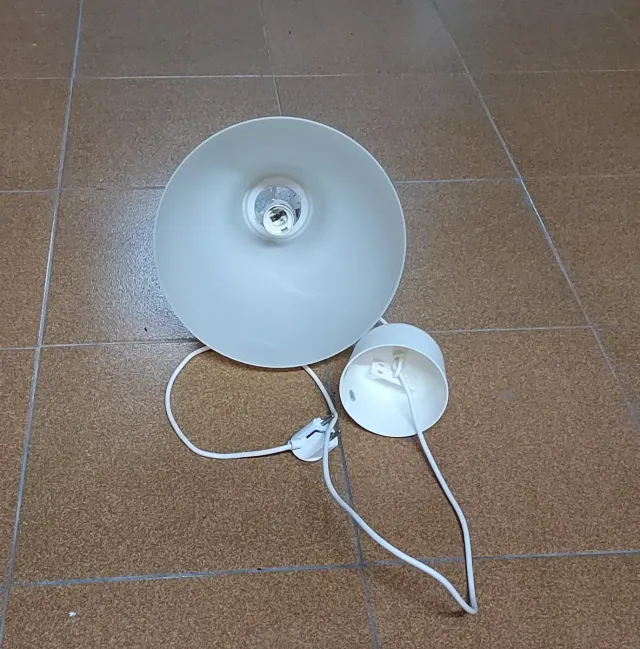 Lámpara colgante diseño portátil