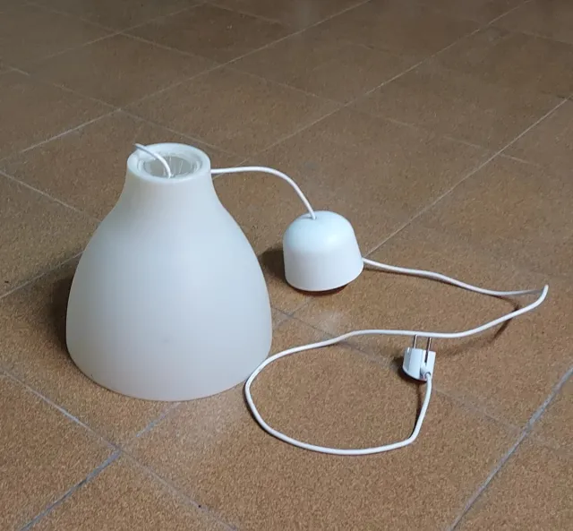 Lámpara colgante diseño portátil