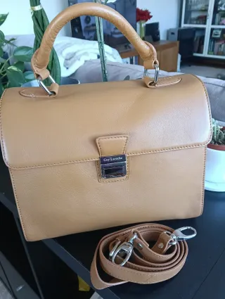 Bolso de piel Guy Laroche