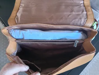 Bolso de piel Guy Laroche