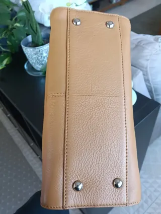 Bolso de piel Guy Laroche