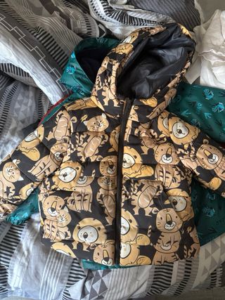 Confezione di cappotti per bambini