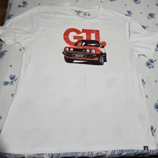 Camiseta VW Golf GTI Mk2 Pull&Bear