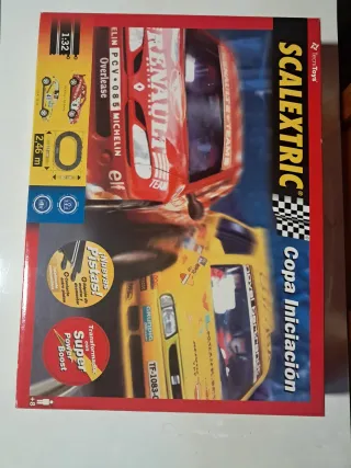 Scalextric Copa Iniciación mas extras