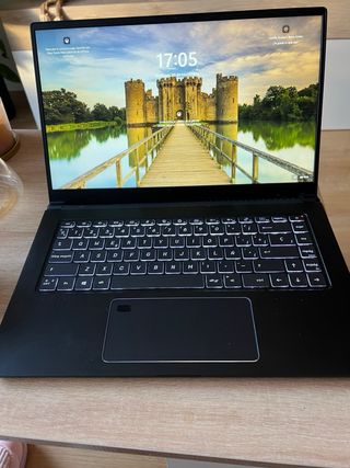 Portátil MSI Prestige Metal Poco Uso