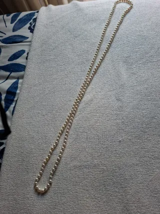 Collar de perlas largo