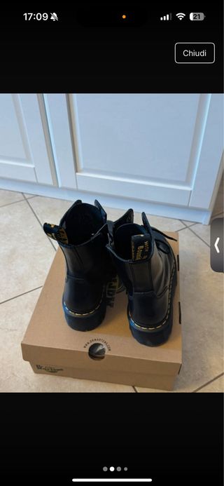 Stivaletti Dr. Martens Jadon neri