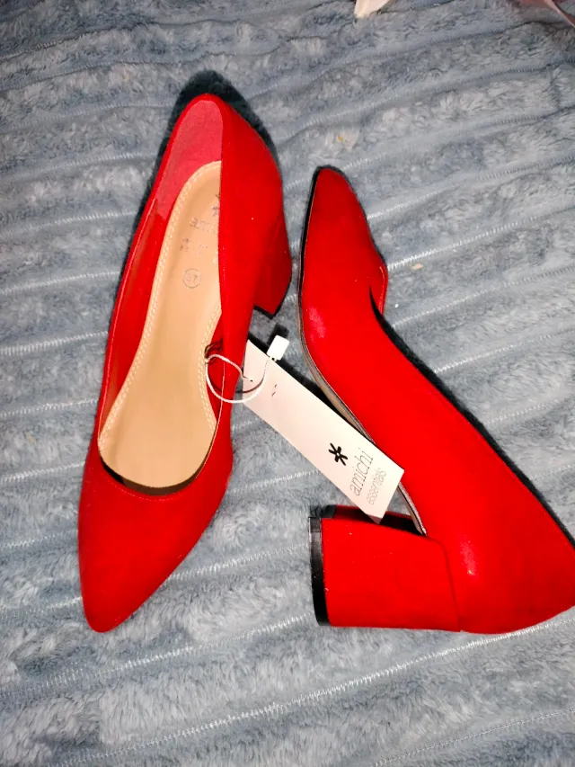 Zapatos de tacón Amichi rojos talla 37