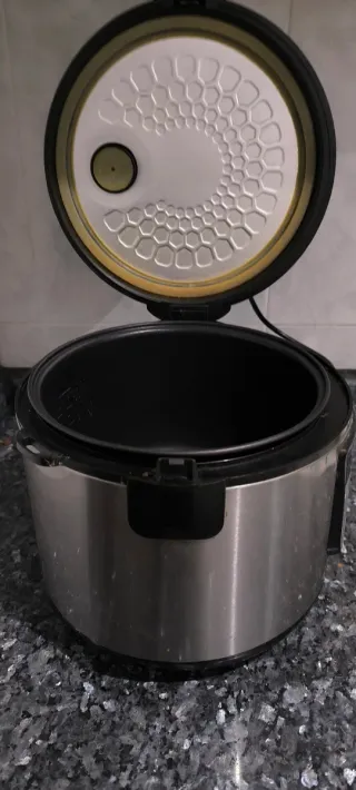 Olla exprés eléctrica Newcook