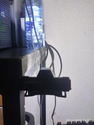 Linterna LED con imán y elástico