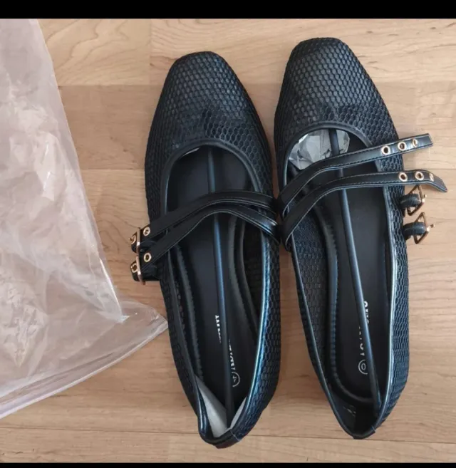 Bailarinas Negras Sin Estrenar. Muy bonitas