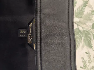 Minifalda piel negra Massimo Dutti