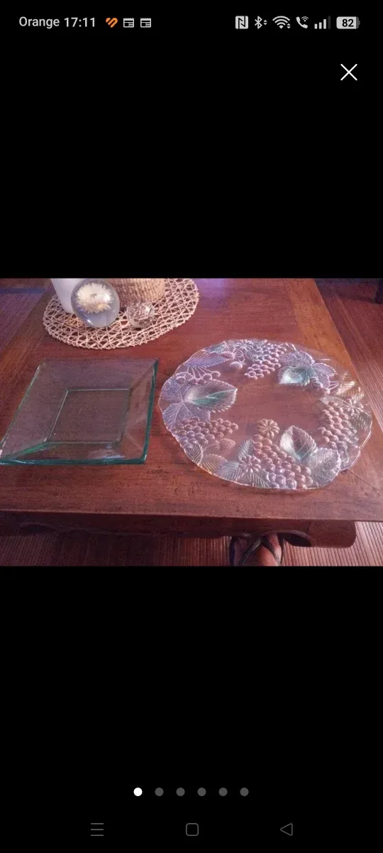 Bandeja de cristal con diseño de uvas