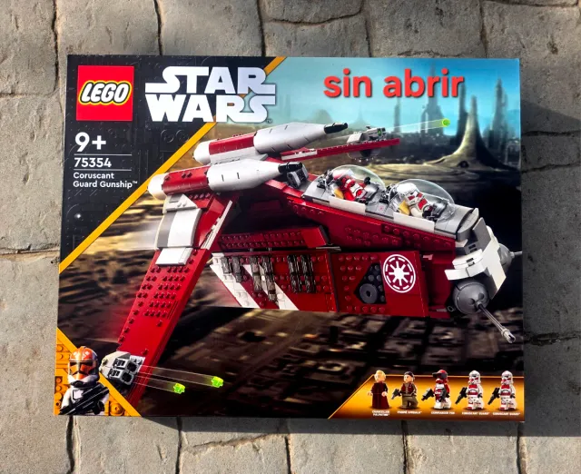 Nave da scorta della Guardia di Coruscant LEGO Star Wars 75354