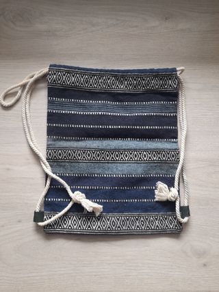 Bolsos de tela y más.  Diferentes precios.