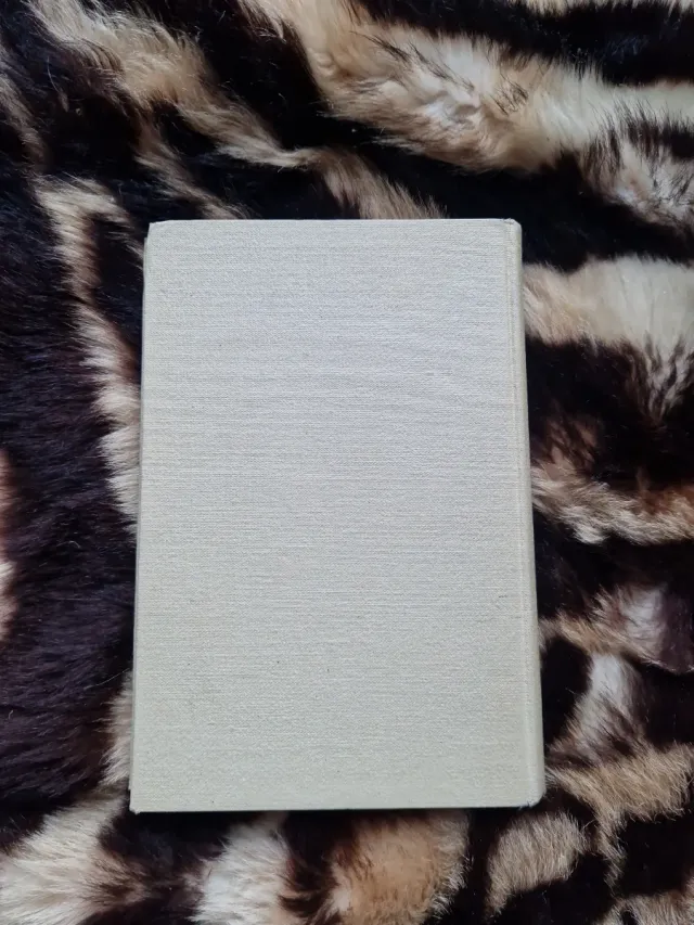 Libro vintage La Pompadour de Mario Buggelli.