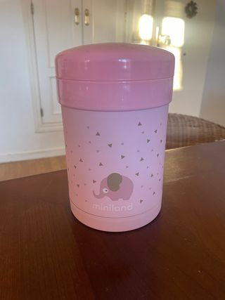 Termo Miniland y bolsa térmica rosa