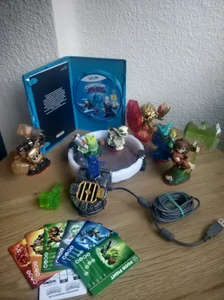 Skylanders Wii + Figuras y Portal