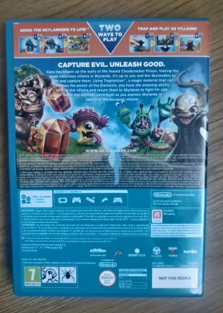 Skylanders Wii + Figuras y Portal