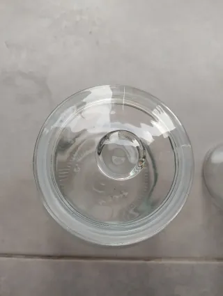 Botes de cristal con tapa