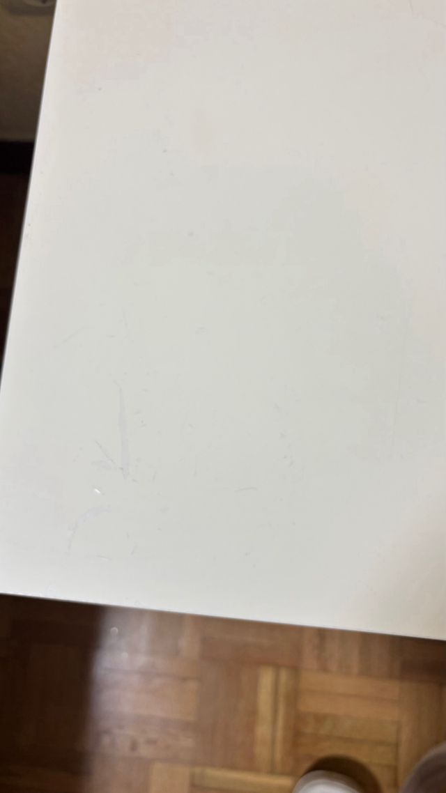 Due comodini IKEA MALM bianchi con 2 cassetti