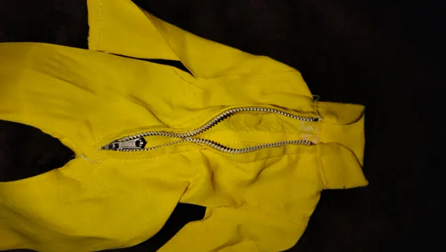 Mono Geiperman amarillo Original