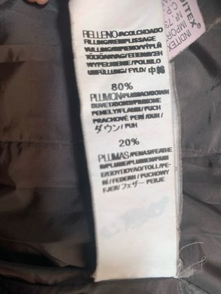 Plumas Zara Marrón Talla XL