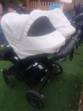 Carrito de bebé doble Bugaboo