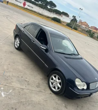 Mercedes-Benz Clase C 2000