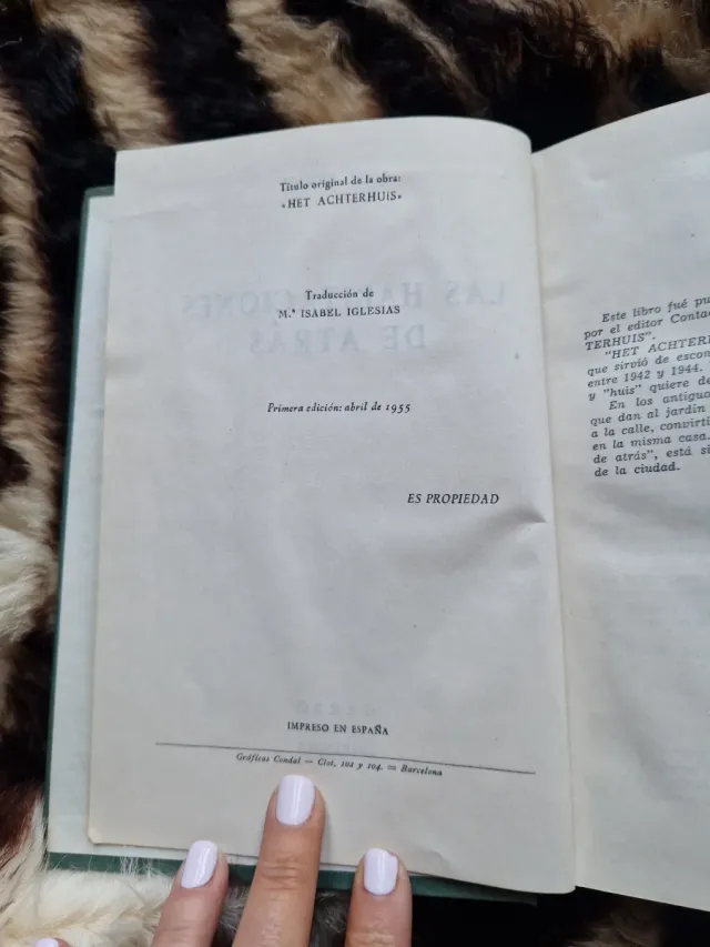 Libro vintage Las habitaciones de atrás