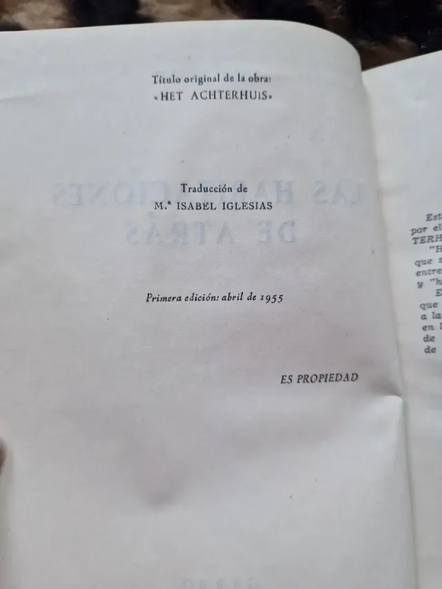 Libro vintage Las habitaciones de atrás