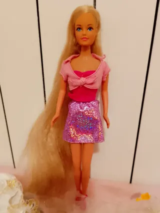 Bambola Steffy vintage con vestiti