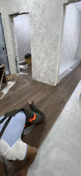 Instalación de suelo laminado