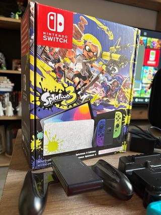 Nintendo Switch OLED Splatoon Edizione Nuova
