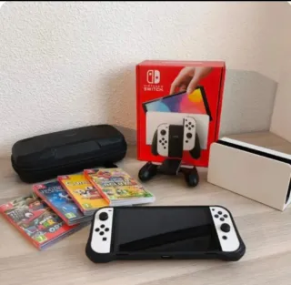 Nintendo Switch OLED + Giochi e Accessori