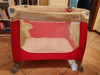 Box Safety 1st rosso