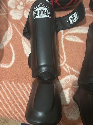 Protecciones Artes Marciales Buddha y Guantes