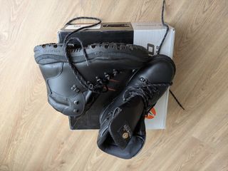 Botas Trueno Talla 44 Negras - A estrenar