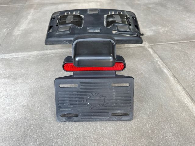 Soporte Matrícula Harley Davidson Breakout