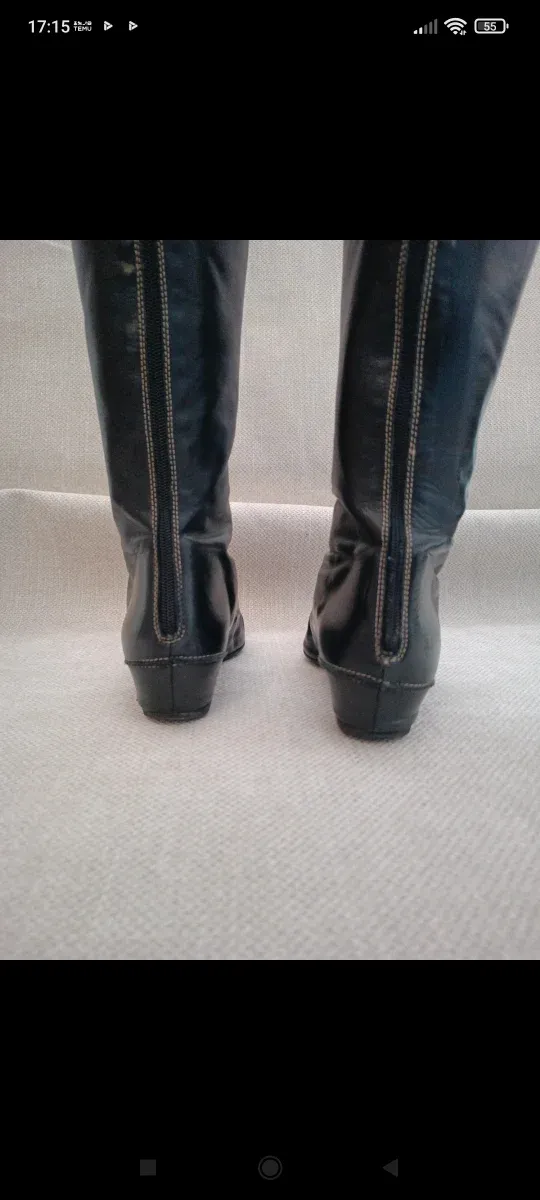 Botas de piel negras