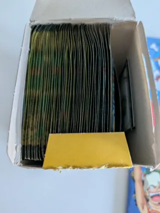 Álbum One Piece Panini + Caja con sobres de cromos